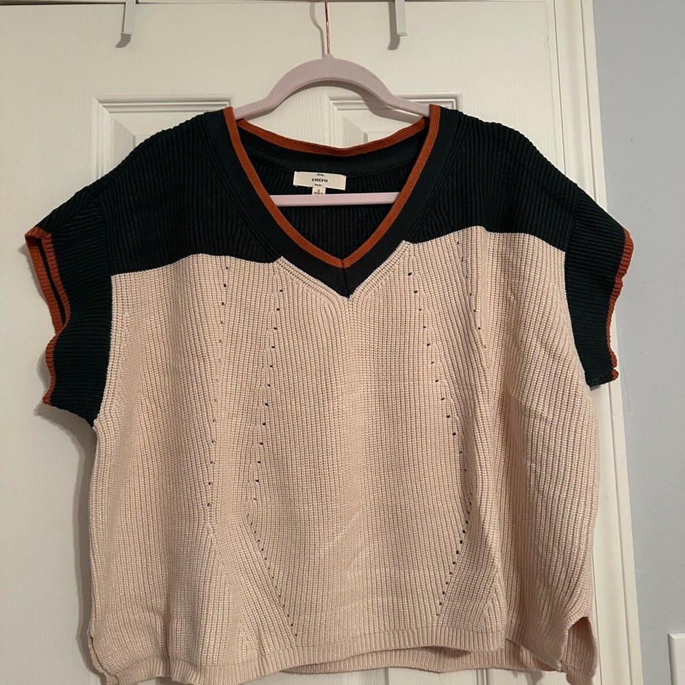 Entro V-Neck Sweater Top with Emerald green, Cream, and Orange